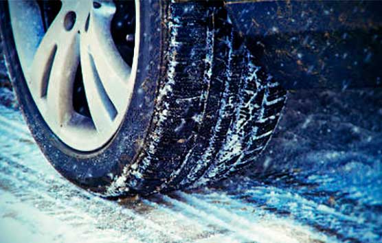 Conducción segura con neumáticos de invierno