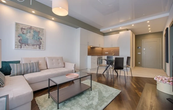 asegura arrendamiento ¿Quién debe asegurar y qué en la vivienda cuando hay un contrato de arrendamiento?